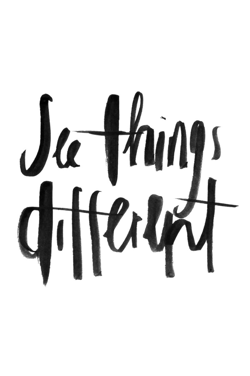 Erfahrt, wie ich mit dem Handlettering angefangen habe, warum mir das gar nicht mal so leicht gefallen ist und weshalb ihr auch den Mut haben solltet neue Dinge auszuprobieren | Hermine on walk | Handlettering | Graphic Design | Typography 